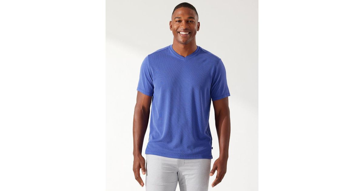 Tommy Bahama Synthetic Coastal Crest Islandzone® V-neck Shirt in Blue ...