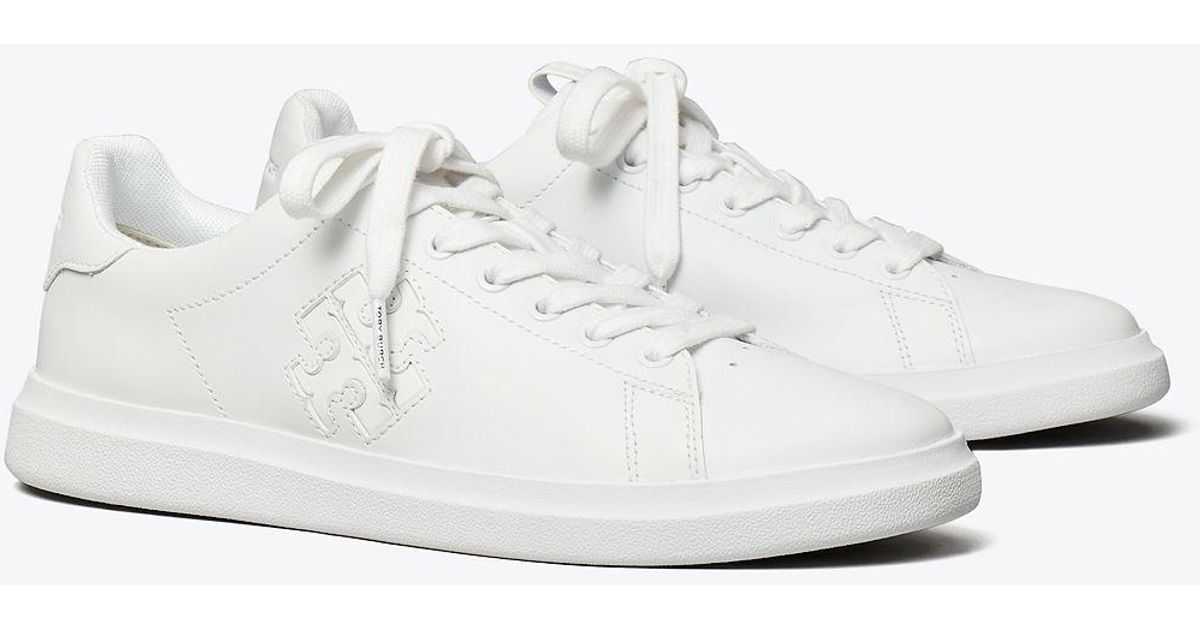 Tory Burch Double T Howell Court Sneaker in White Lyst Tory Burch Double T Howell Court Sneaker in White Lyst