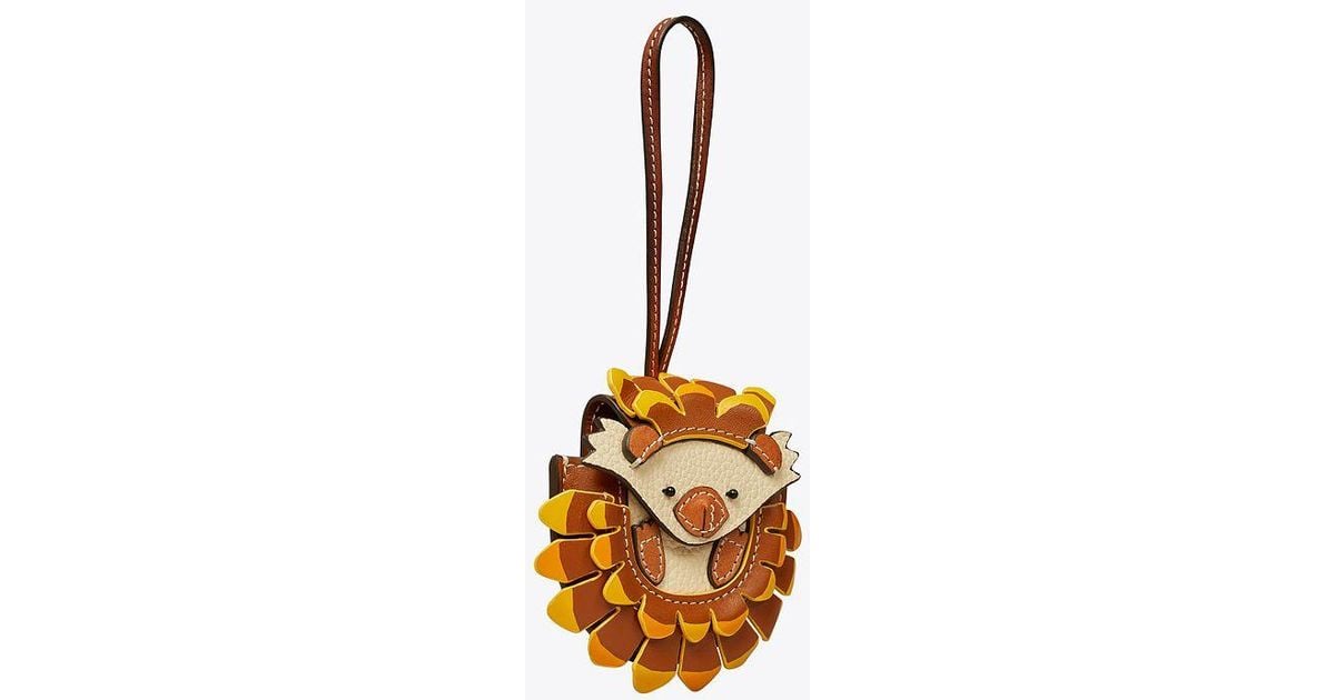Tory Burch Leather Hedgehog Air Pod Case in White Lyst