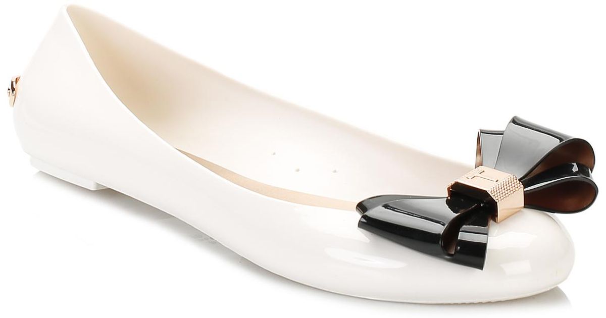 cream ballerina shoes