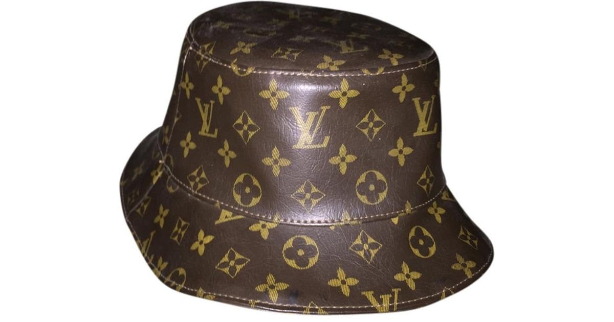 louis vuitton leather cap