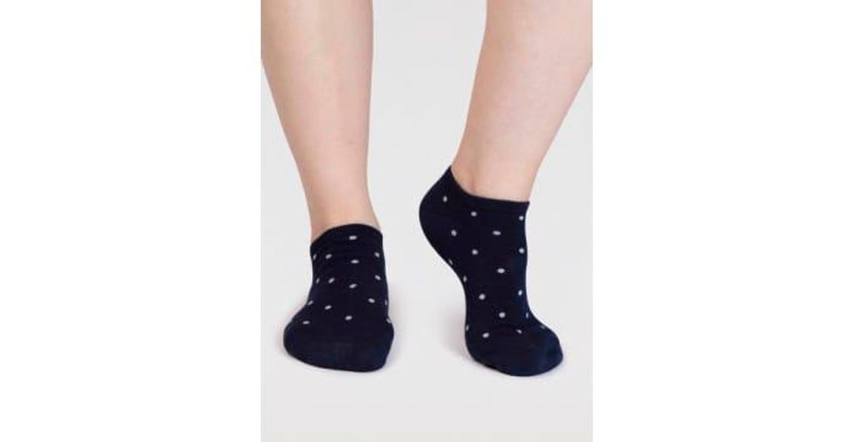 Thought Spw839 Dottie Bamboo Spotty Trainer Socks in Blue