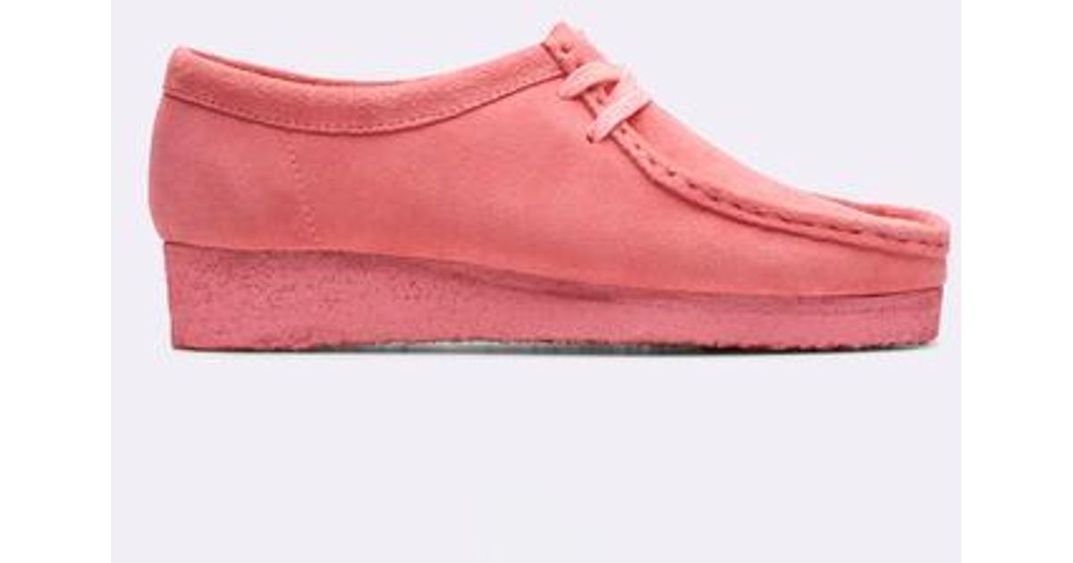 pink wallabees