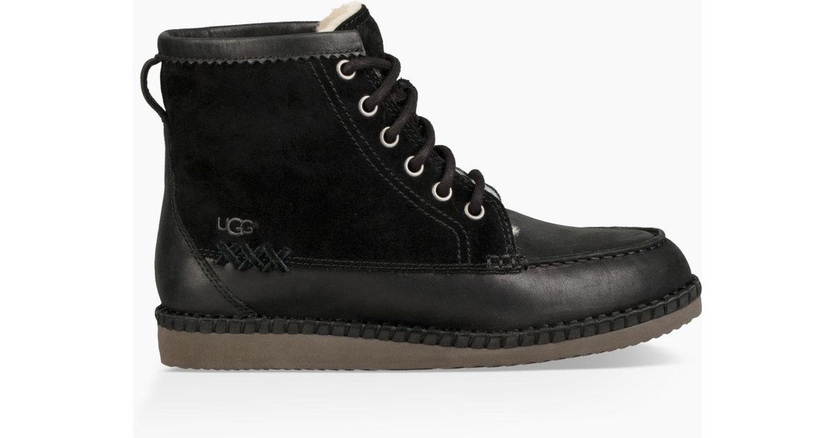 quinlin lace up boot