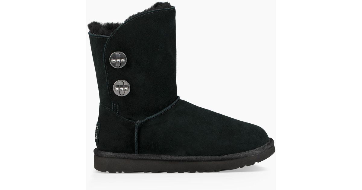 ugg short turnlock bling