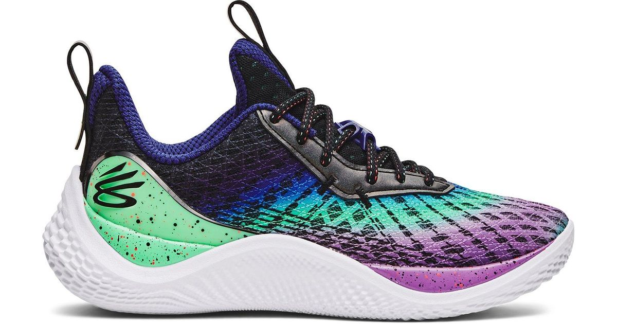 Under armour curry grade school deals