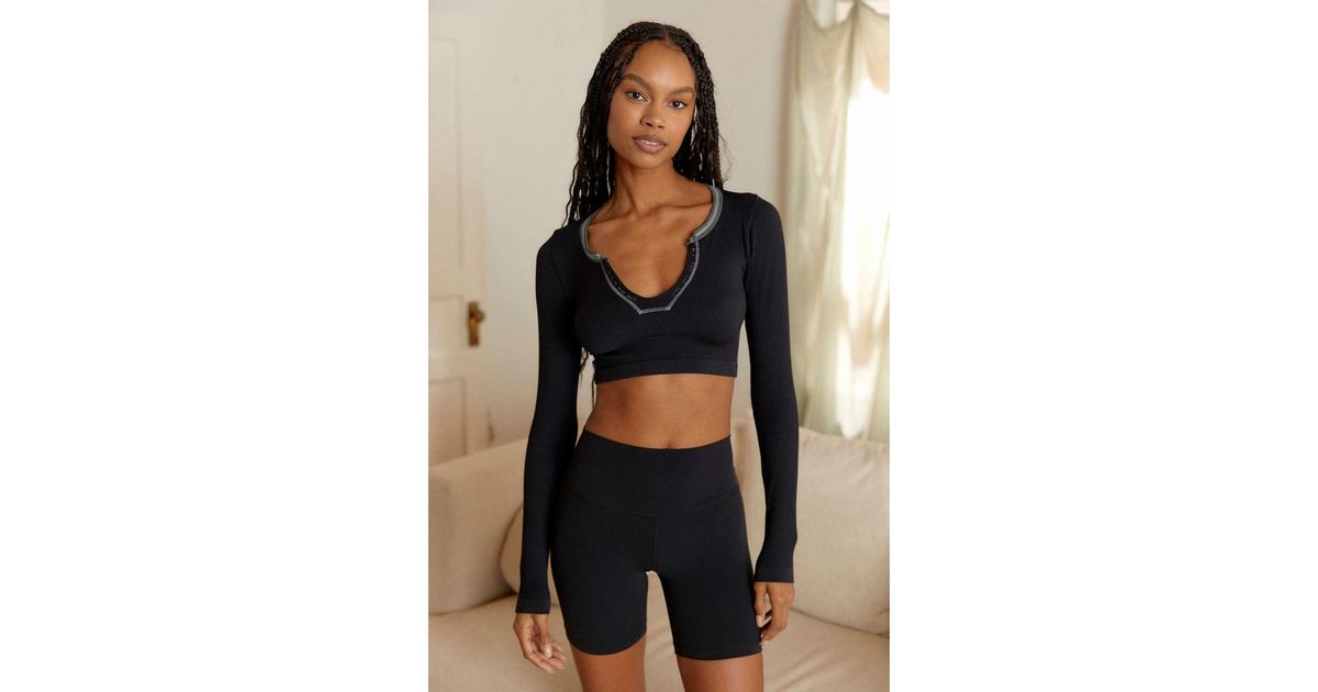 Out From Under Go For Gold Seamless Long Sleeve Top In Black At Urban  Outfitters | Lyst