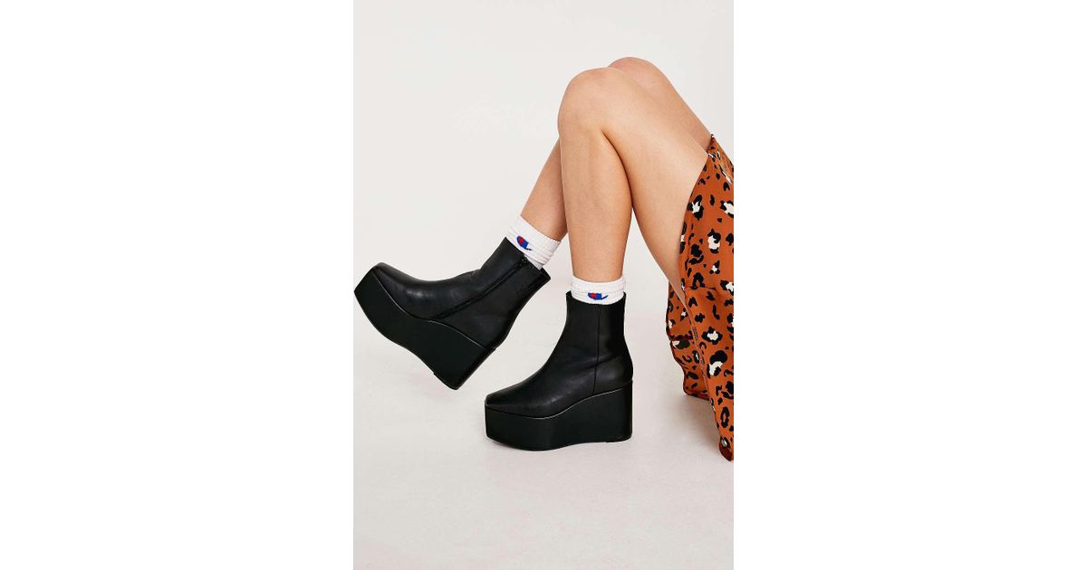 jeffrey campbell wedge boots