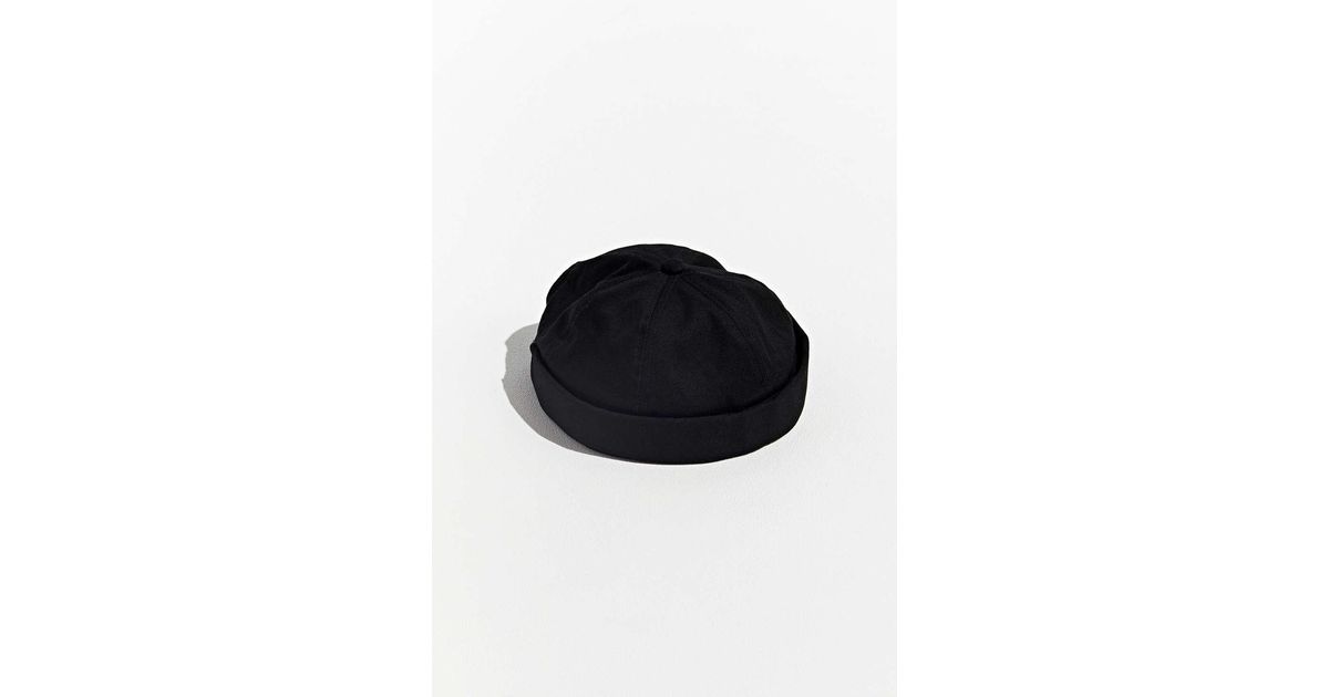 uo docker hat