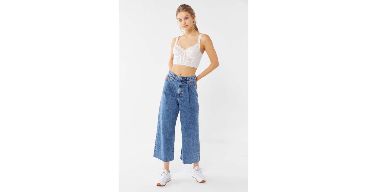levi's ribcage pleated cropped jeans