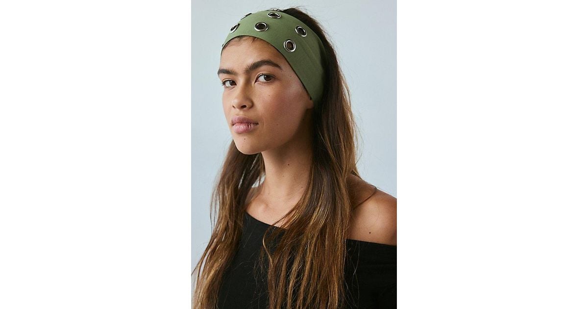 Urban Outfitters Grommet Soft And Stretchy Wide Headband in  display picture 2