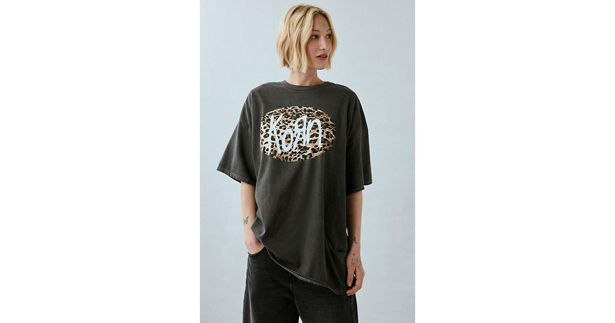Urban Outfitters Korn Graphic Overdyed Slouchy Tee in Black