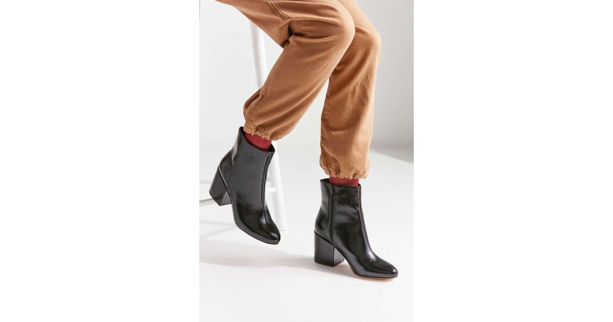 uo margot patent boot