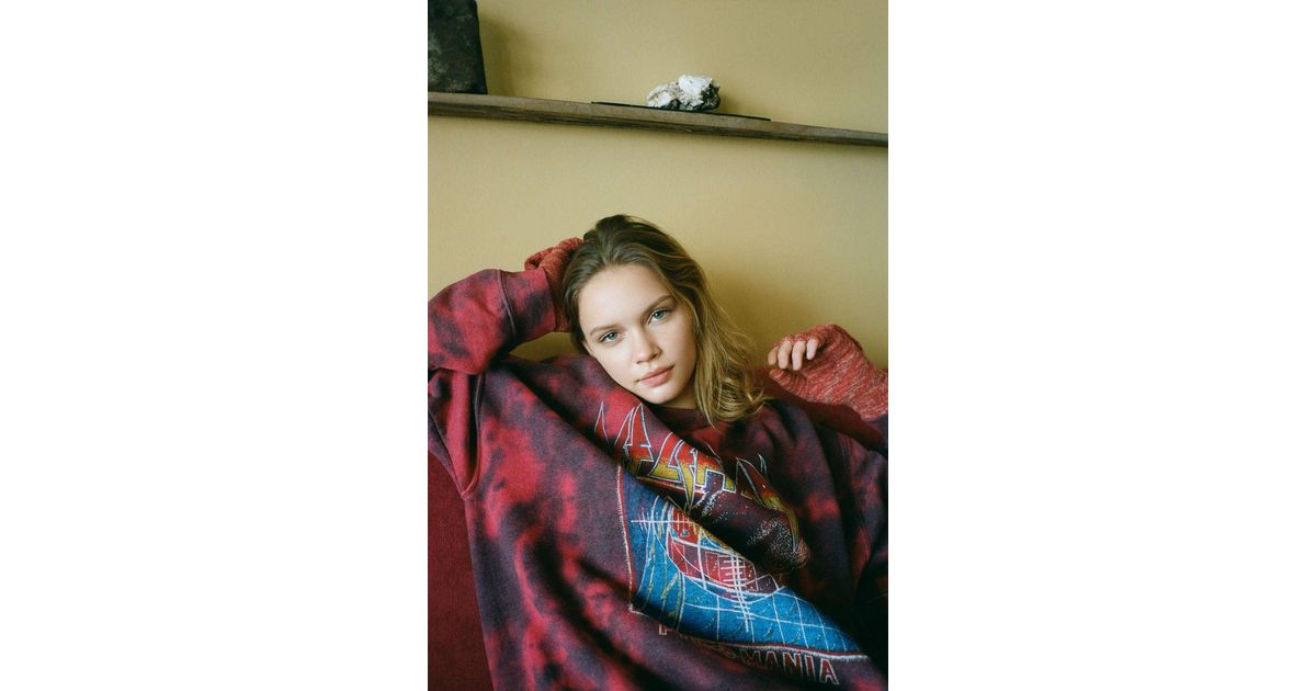 def leppard pyromania tie dye sweatshirt