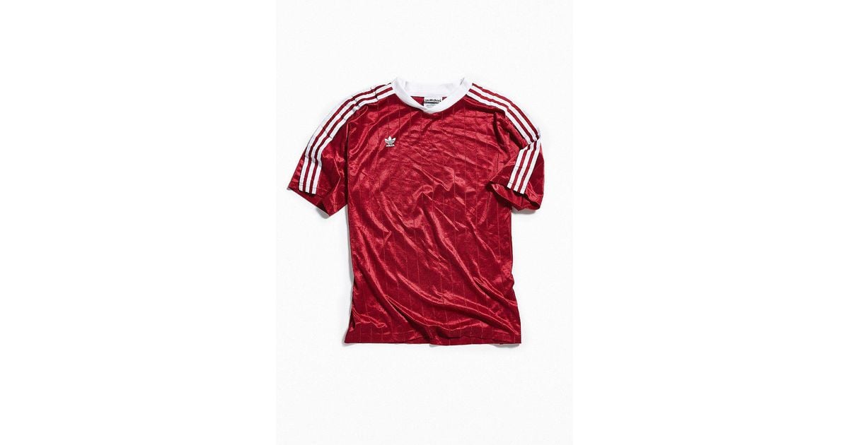burgundy soccer jersey