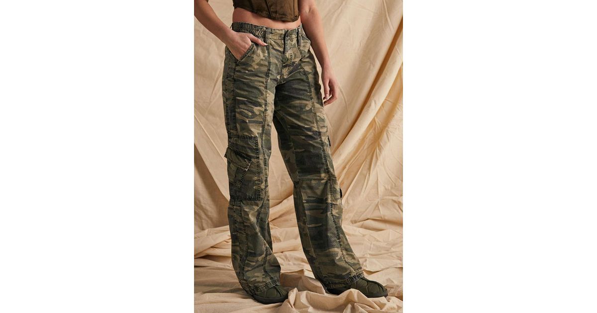 BDG Camo Y2k Low Rise Cargo Pants in Khaki (Natural) Lyst UK