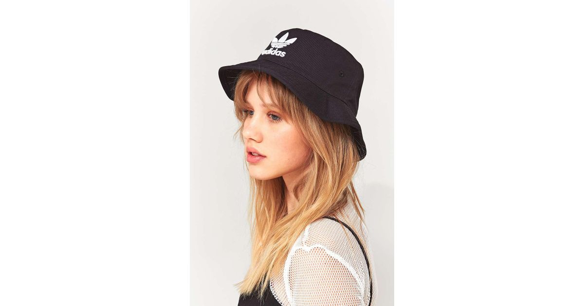 adidas originals trefoil bucket hat