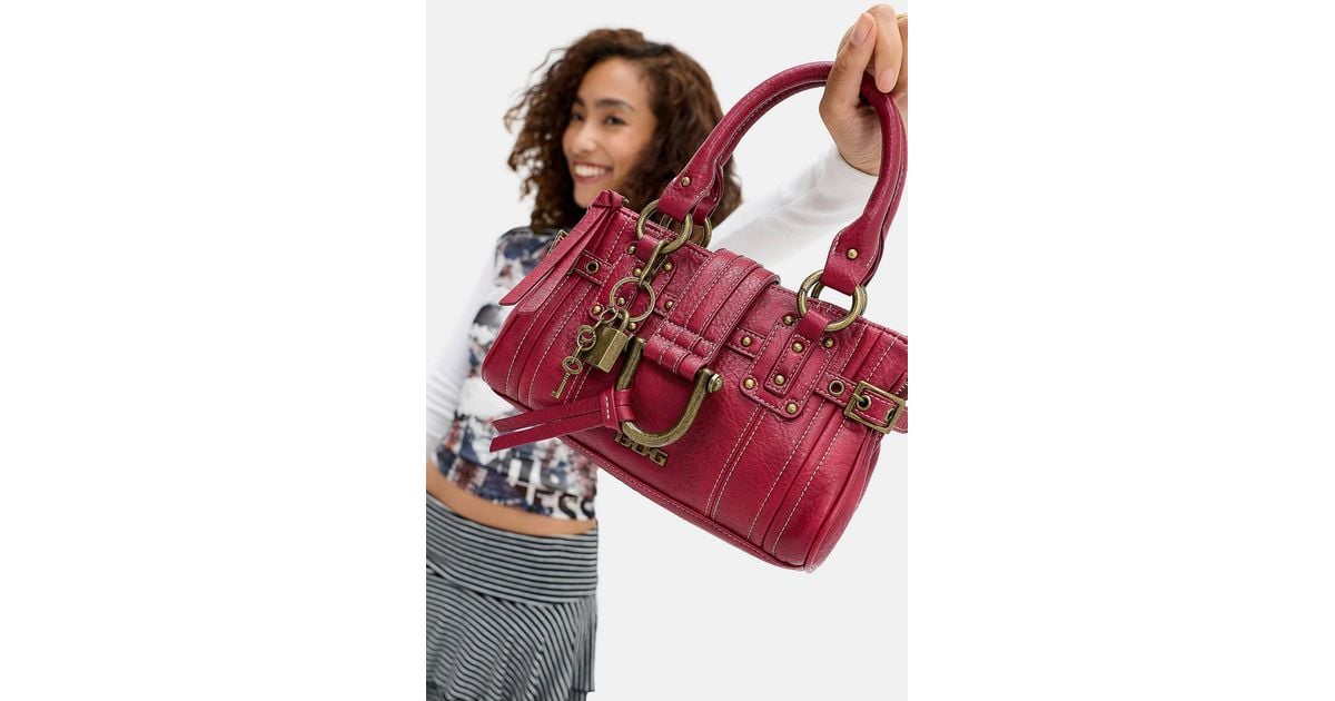 Lockable Handbag BDG Mini Karlie Lock Bag in Red | Lyst UK