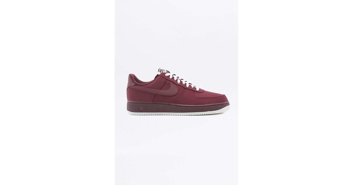 mens nike burgundy trainers