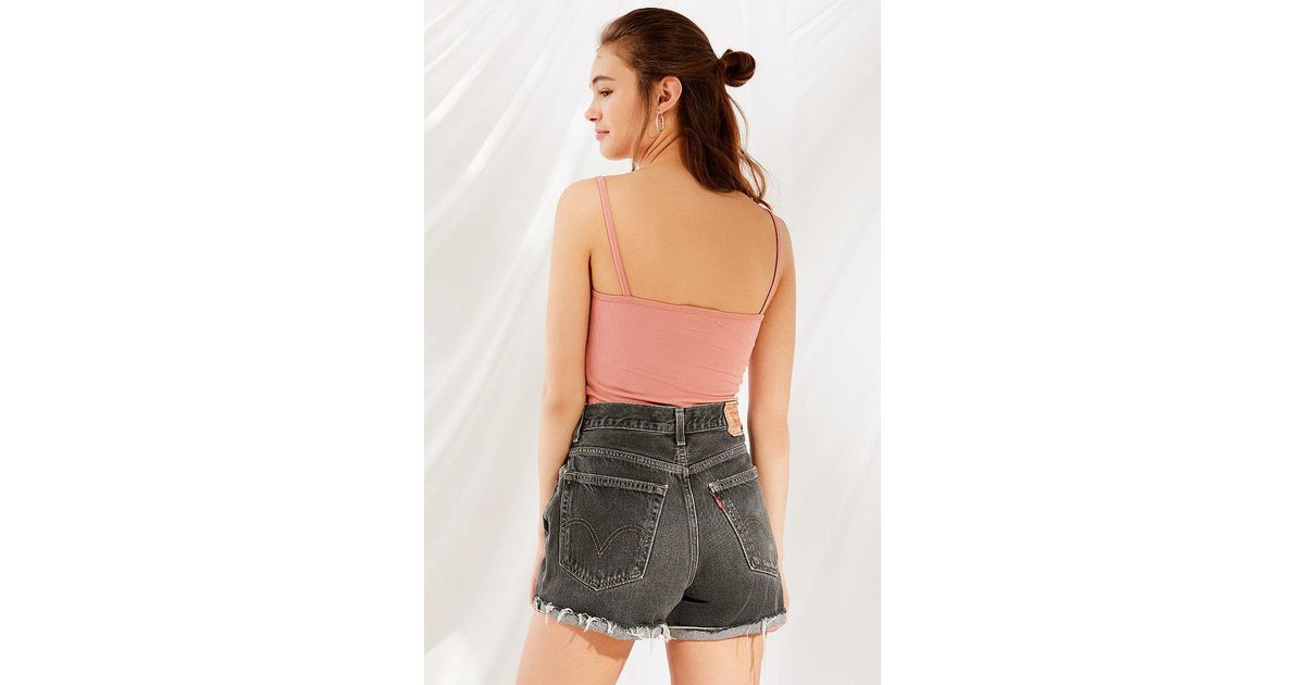 urban renewal levi's shorts