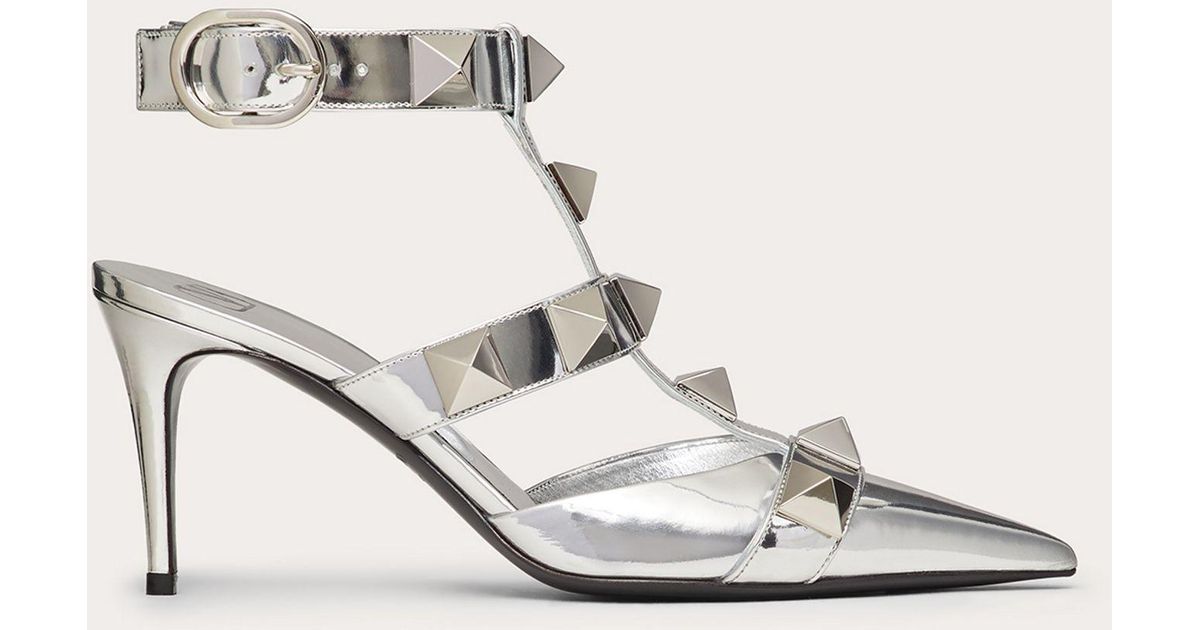 Valentino Garavani Roman Stud Mirror-finish Calfskin Pump 80