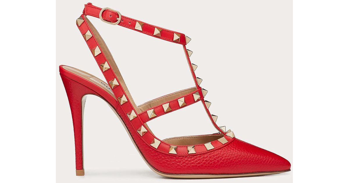 Pump Donna | Valentino Décolleté Rockstud in vernice 100mm Black • Tyson  Popplestone