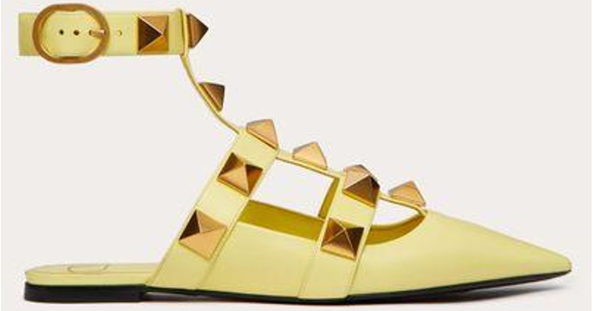 pointed clear strap heels