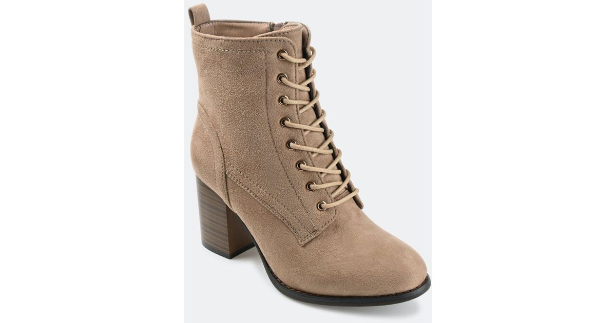 Journee Collection Wide Width Baylor Bootie in Natural | Lyst