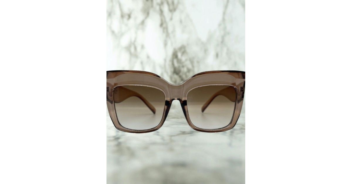 Tribal y s Champagne Oversized Translucent Salmon Colored Cat Eye
