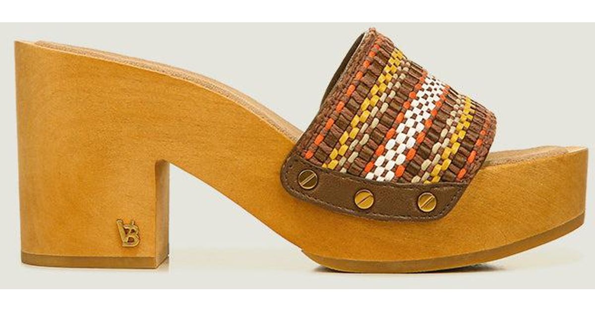 veronica beard hannalee clog