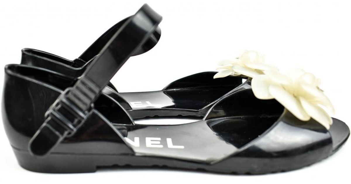 chanel plastic flip flops