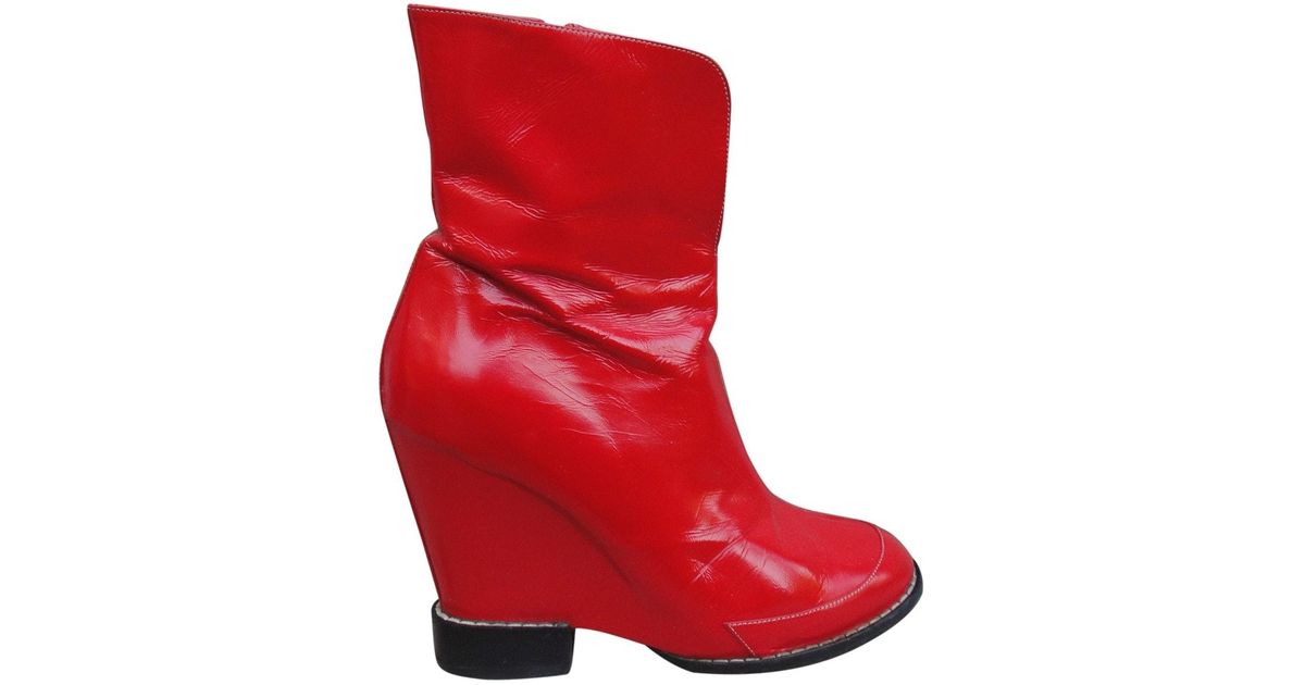 red patent leather cowboy boots