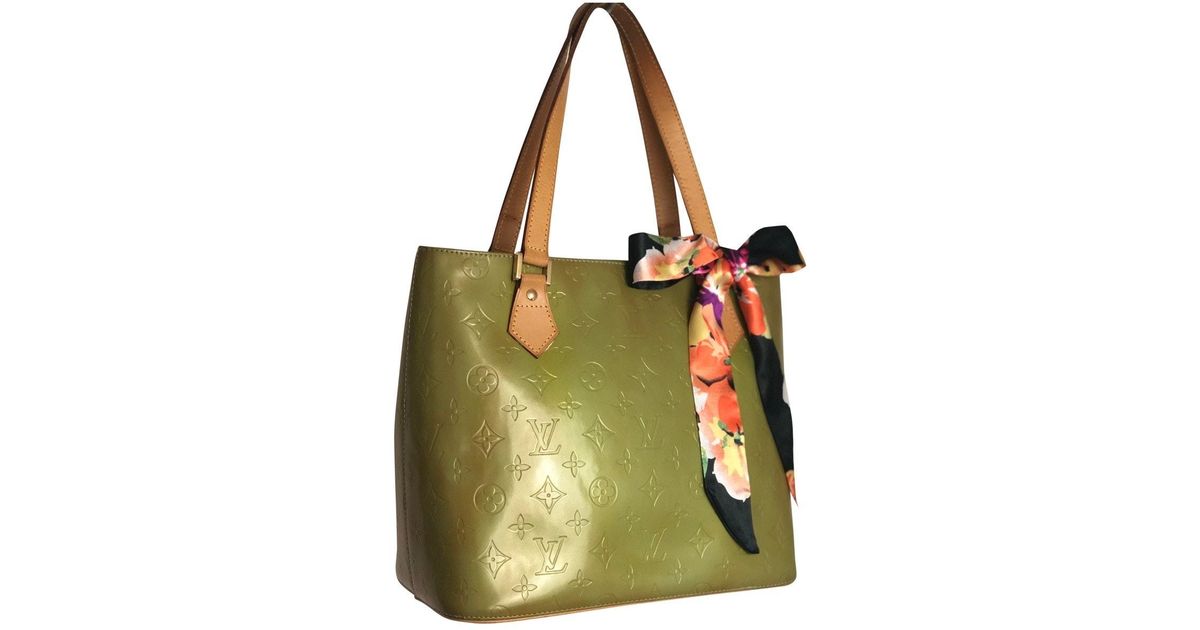 Louis Vuitton Houston Patent Leather Handbag in Green - Lyst