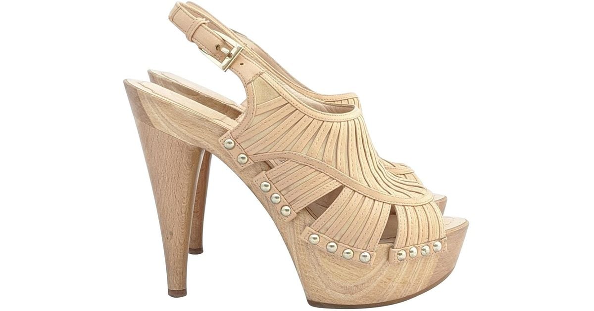 dior beige heels