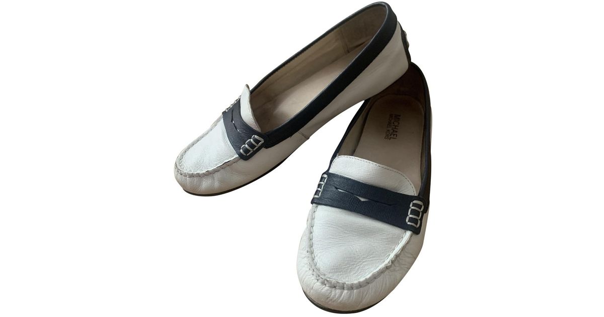 mk white flats