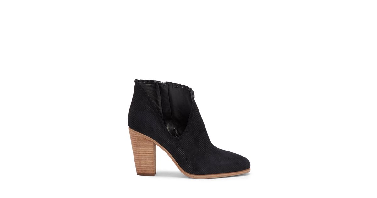 vince camuto fernlee bootie