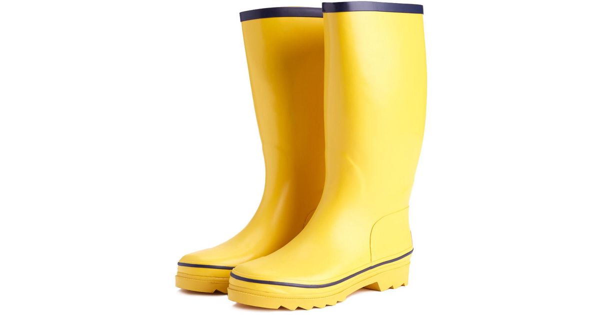 vineyard vines rain boots