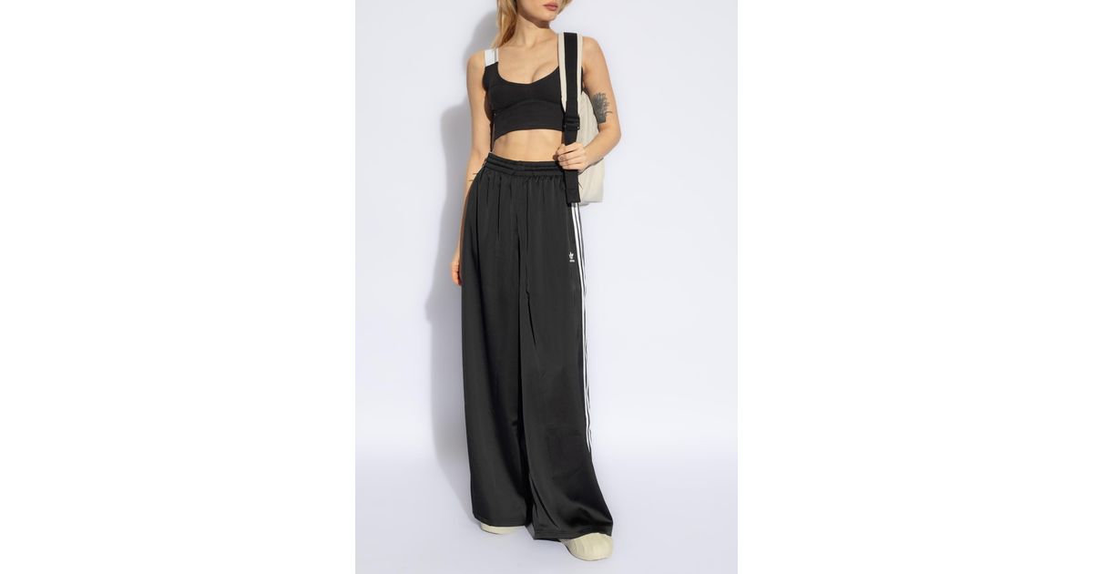 関税/送料込★ (W) Adidas Originals Wide Leg Satin Pants adidas Adicolor Satin Wide Leg Track Pants - Black | Free
