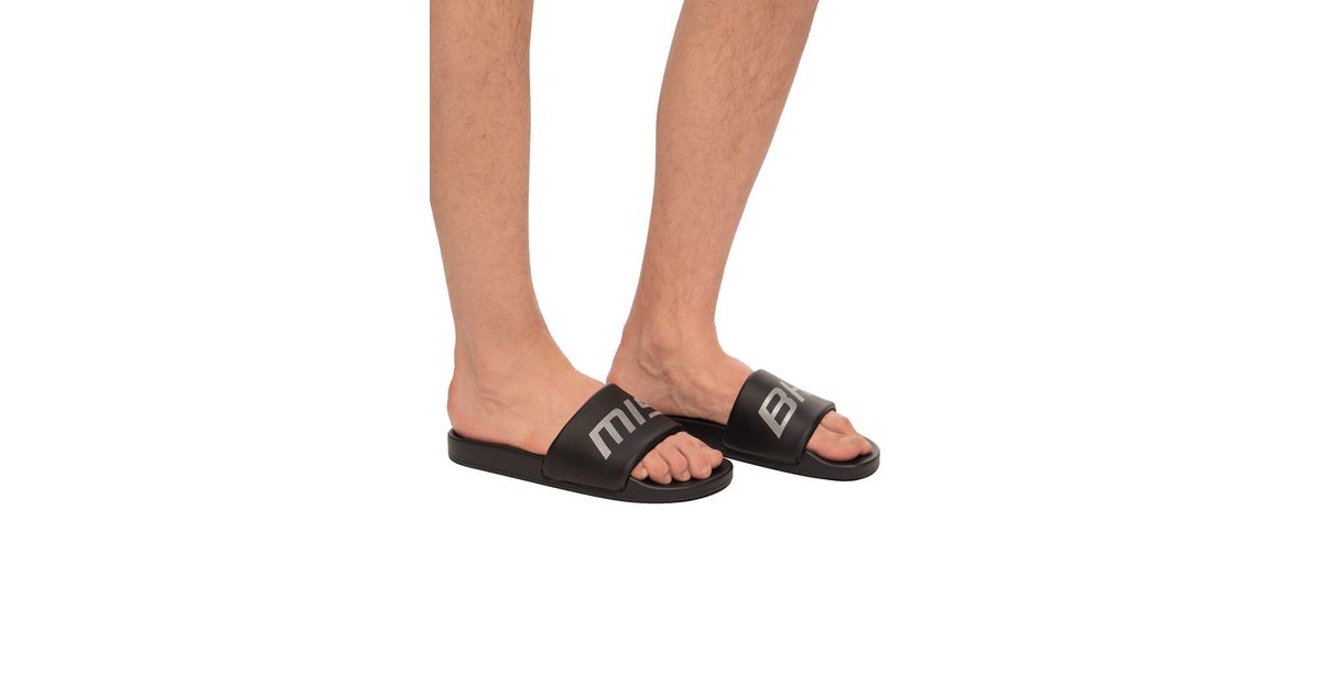 trendy rubber slides
