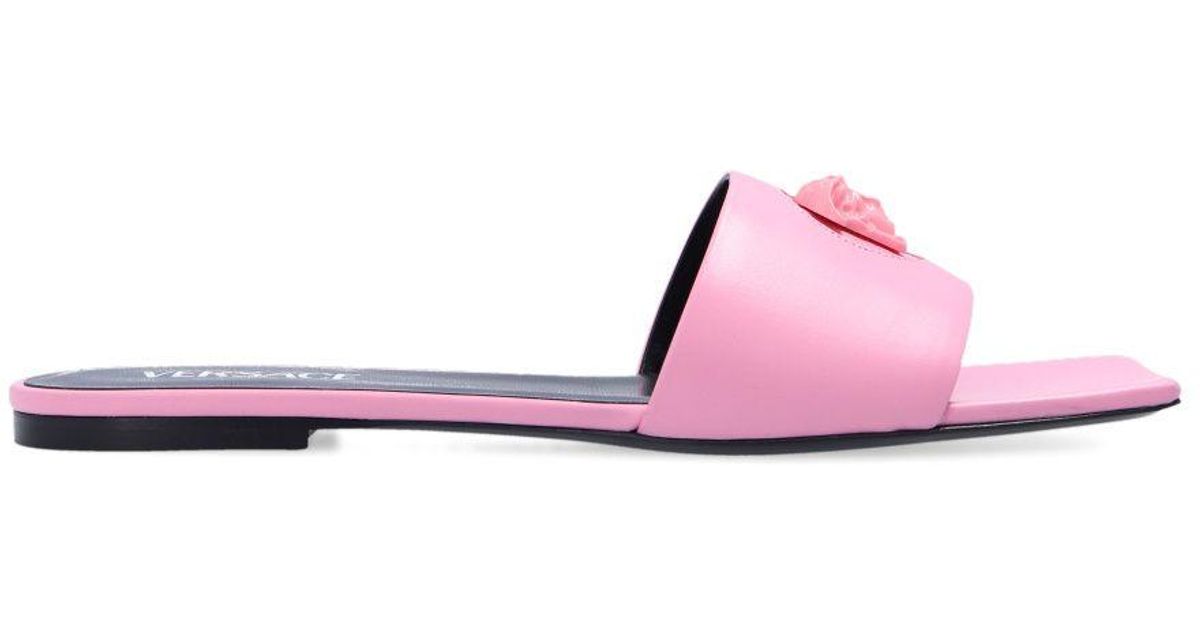 Versace 'la Medusa' Leather Slides in Pink Lyst