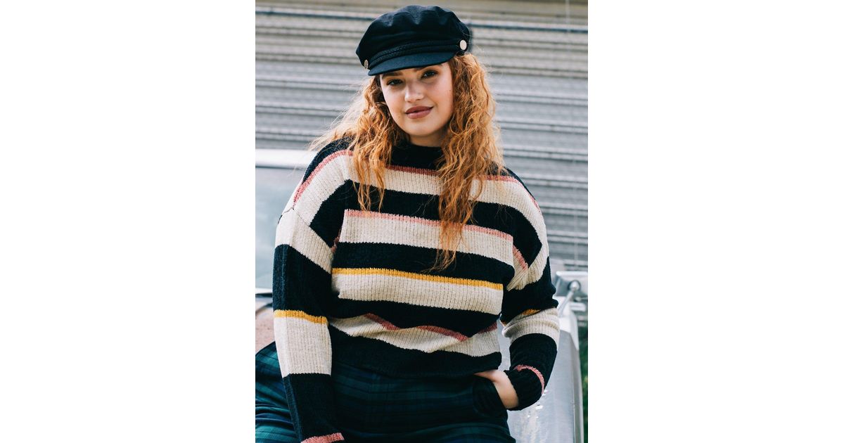 Volcom Womens Madame Boxy Plus Size Sweater