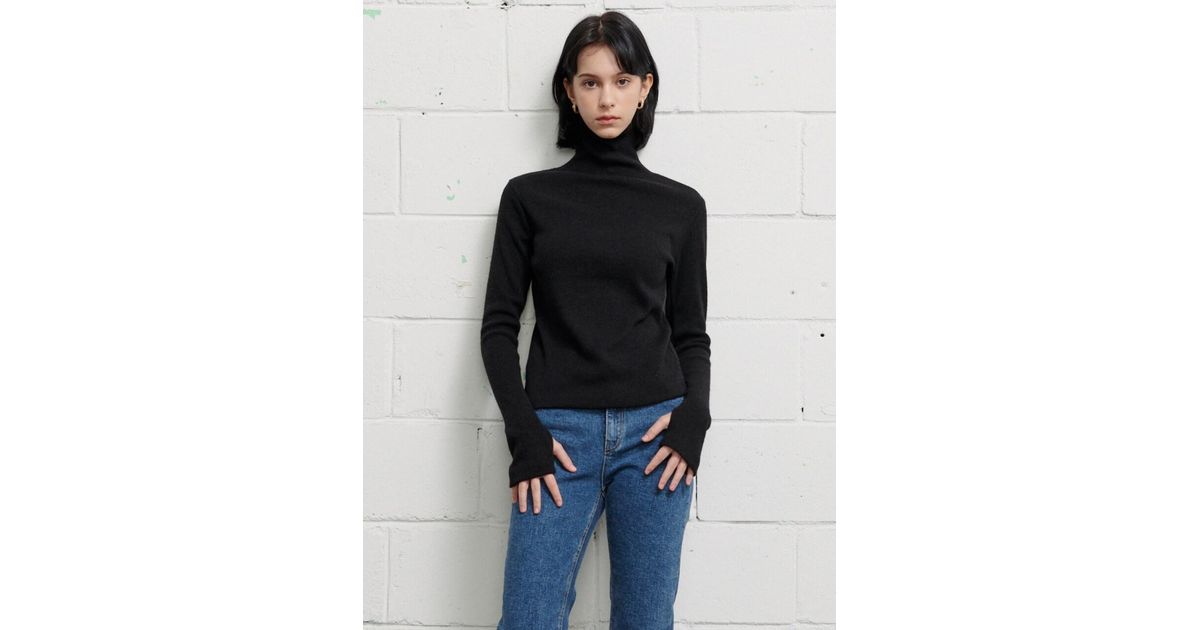 Jude McCall Isabel Turtleneck Knit Top in Black | Lyst