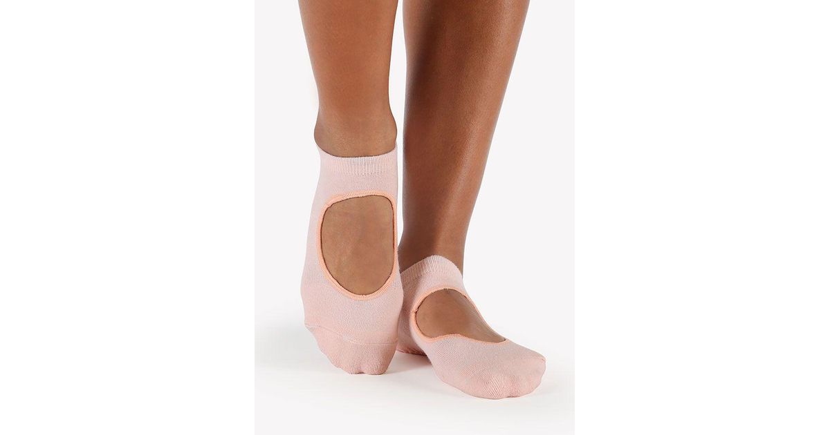 Pointe Studio Cotton Josie Grip Strap Socks - Lyst