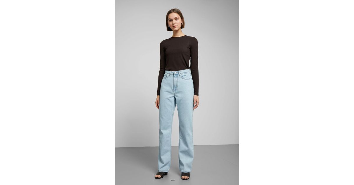 weekday row sing blue