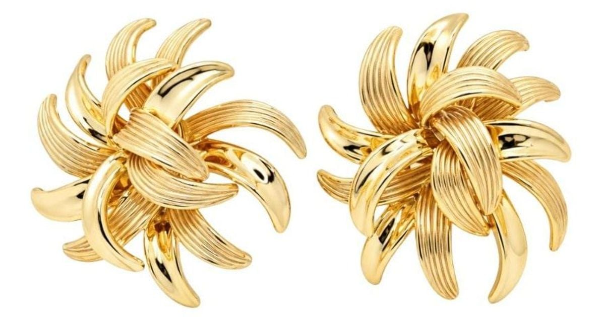 Multiple Stud Earing Uchi and Soto Kinmokusei Floral Statement Stud Earrings in Metallic | Lyst