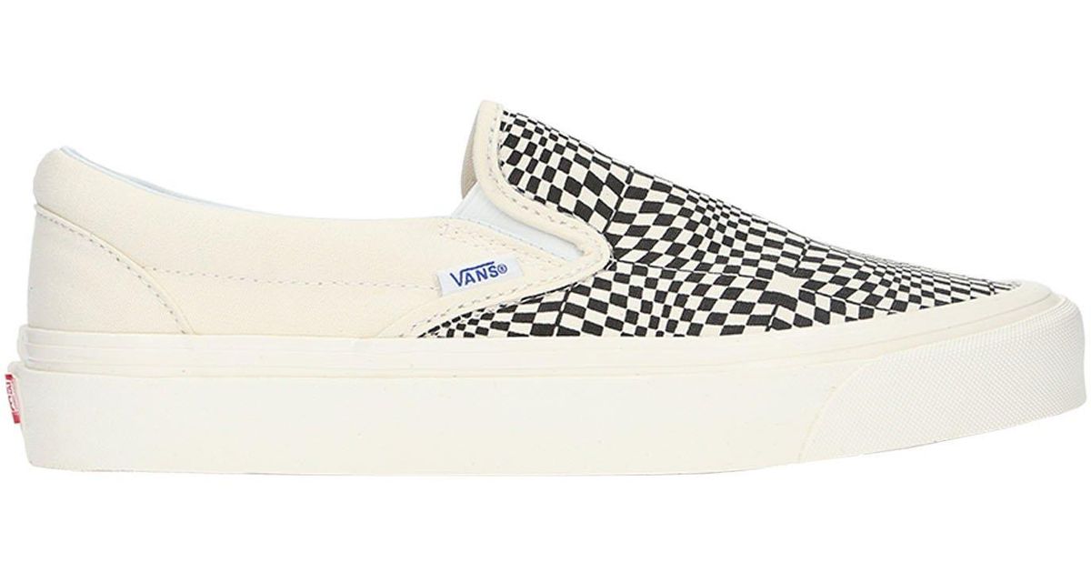 vans slip on 9