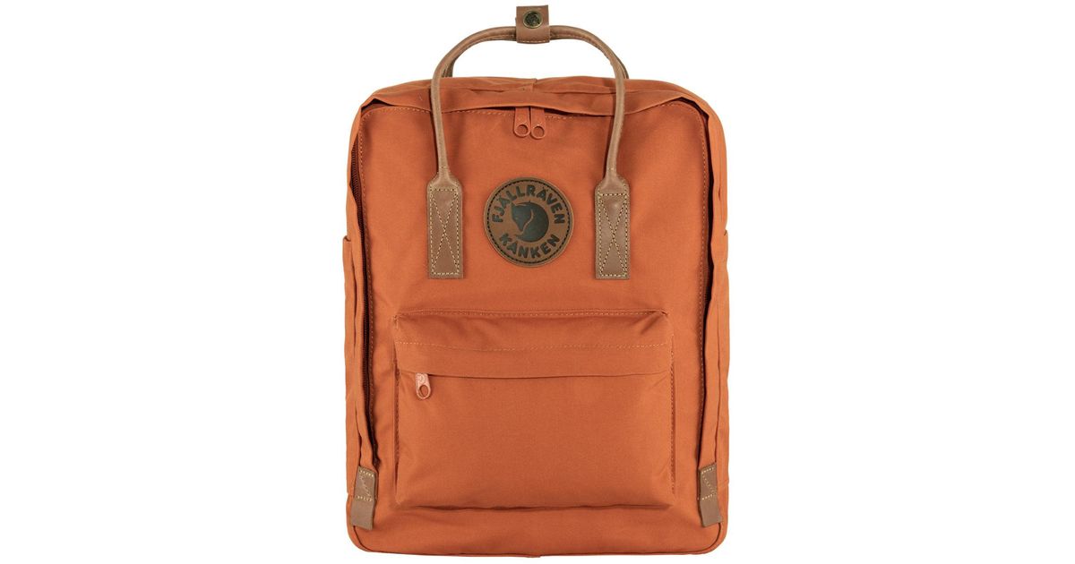 Fjallraven Fjallraven Kanken No. 2 in Orange Lyst