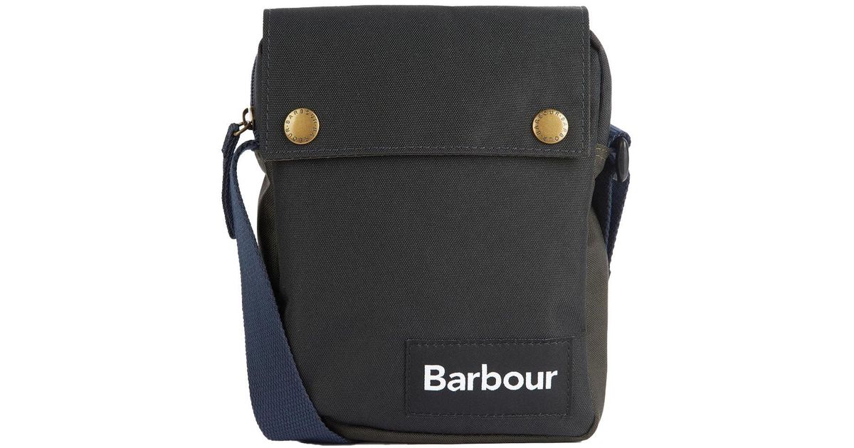 Barbour Highfield Flight Bag Navy in Black for Men | Lyst