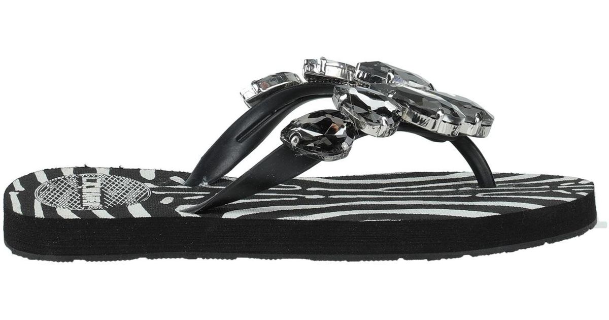THONG SANDALS IN WHITE RUBBER
