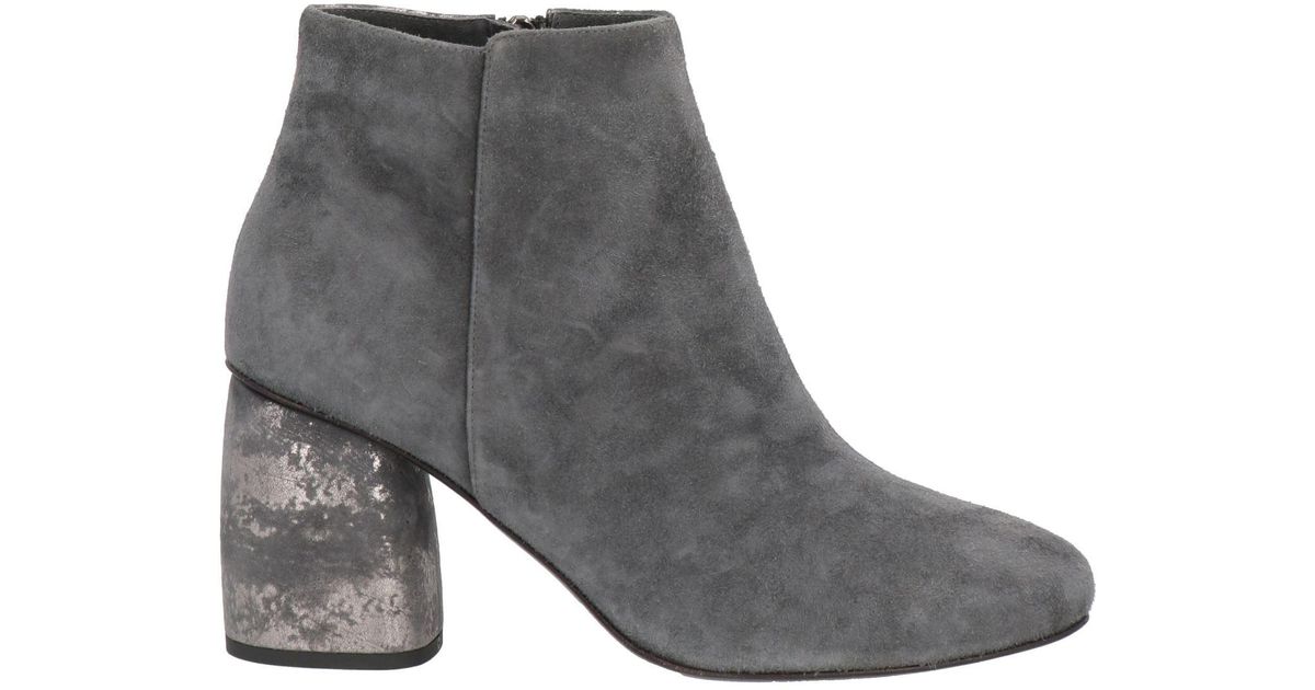Alberto fermani ankle boots top